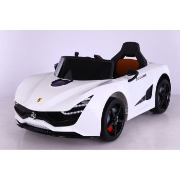 Автомобиль Ferrari FLSeat YHF9012 Белый
