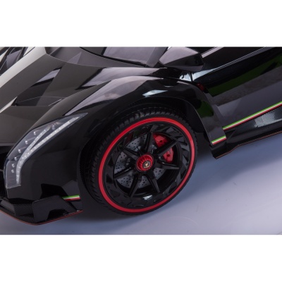 Автомобиль Lamborghini Veneno ХМХ 615 Черный краска