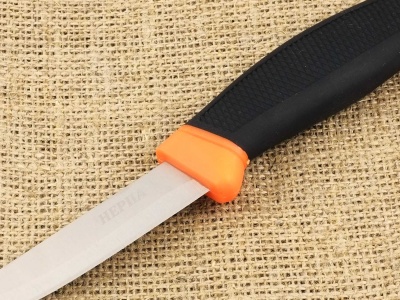 Нож нескладной рыбацкий Ножемир Нерпа F-209O с пластиковыми ножнами