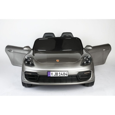 Автомобиль Porsche Panamera 1484 Зеленый краска