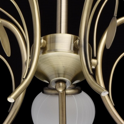 Люстра Флора 5*60W E14 220 V (256018205)