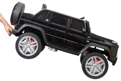Электромобиль Mercedes-Benz Maybach Small G650S 4x4 (чёрный краска)
