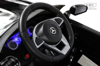 Детский электромобиль Mercedes-Benz AMG GT X777XX черный глянец