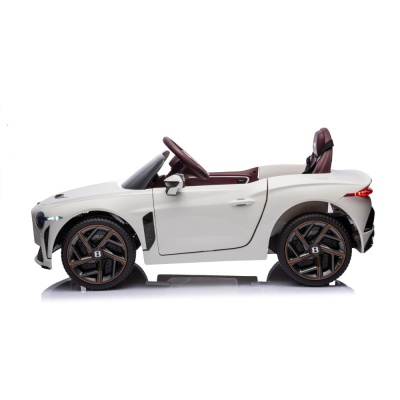 Автомобиль Bentley Bacalar JE1008 Белый
