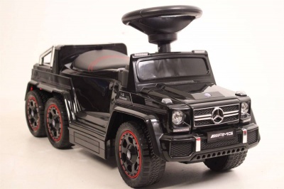 Детская каталка Mercedes А010АА-D черный