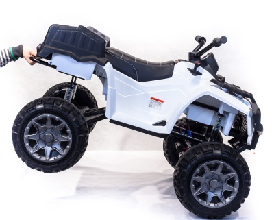 Электромобиль Квадроцикл 0909 Grizzly Next 4x4 (белый)