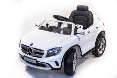 Электромобиль Mercedes-Benz GLA (белый)