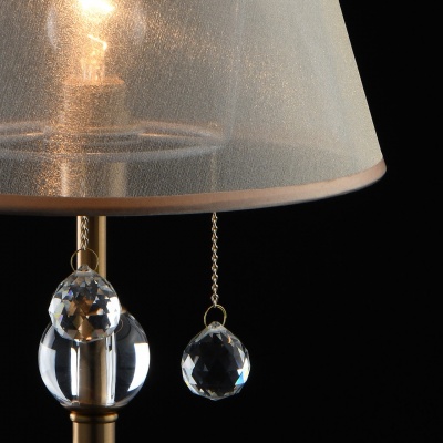 Настольная лампа Федерика 1*40W E14 220 V (684031801)