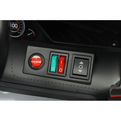 Автомобиль BMW i7 9381 Серебро краска