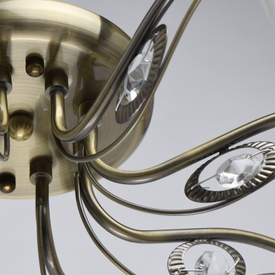 Люстра Грация 8*40W E27 220 V (677013108)