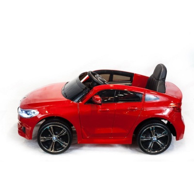 Автомобиль BMW 6 GT Красный краска