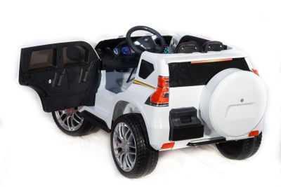Электромобиль Toyota Prado 4х4 (белый)