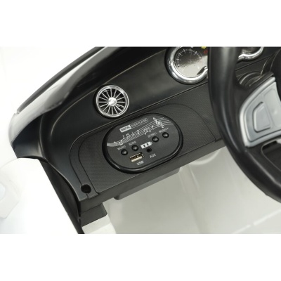 Автомобиль Bentley Continental 4469 Белый