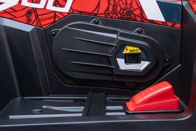 Электромобиль Квадроцикл Qwatro XMX607 4х4 (красный спайдер)