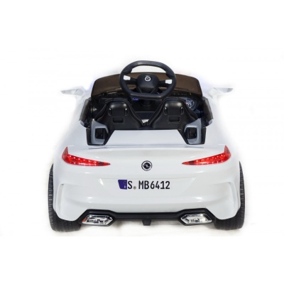 Автомобиль Mercedes Benz sport 6412 Белый
