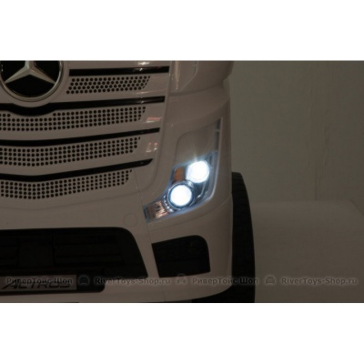 Детский электромобиль Mercedes-Benz Actros белый