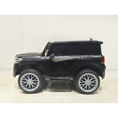 Джип Toyota LC200 2688 Черный