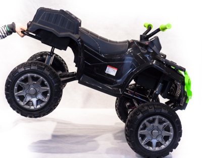 Электромобиль Квадроцикл 0909 Grizzly Next 4x4 (чёрно-зелёный)