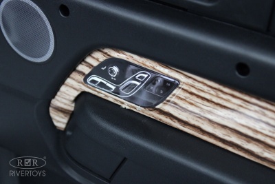 Детский электромобиль Range Rover HSE 4WD (Y222YY) синий глянец