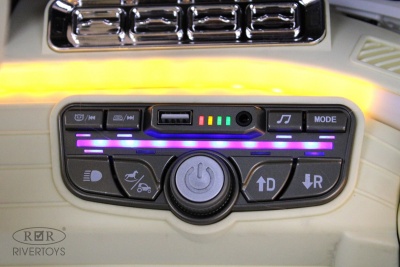 Детский электромобиль М333БХ 4WD красный глянец