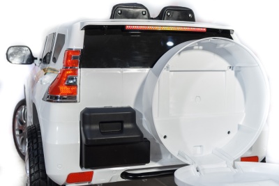 Электромобиль Toyota Prado 4х4 (белый)