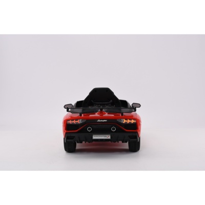 Автомобиль Lamborghini Aventador 018 Красный