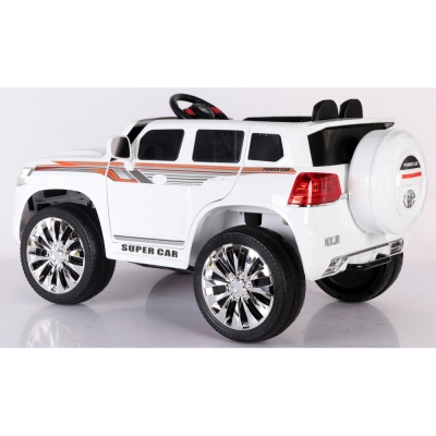 Джип Toyota LC300 3818 Белый