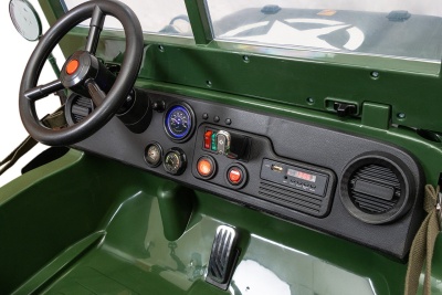 Электромобиль Jeep Willys YKE 4137 4x4 (армия зелёный)