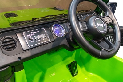 Электромобиль Джип Jeep Rubicon 4x4 (зелёный)