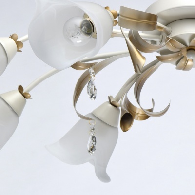 Люстра Восторг 8*60W E14 220 V (242017508)